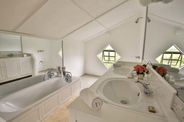 Perfect for group Travels, Mukima House in Nanyuki is a gem ❤️