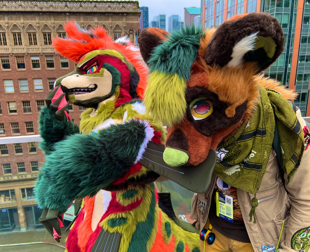 TojoTheThief's tweet image. This fish explored #ECCC2023 and all it had to offer. Still not sure what all these people are gathered for, but made some interesting friends.