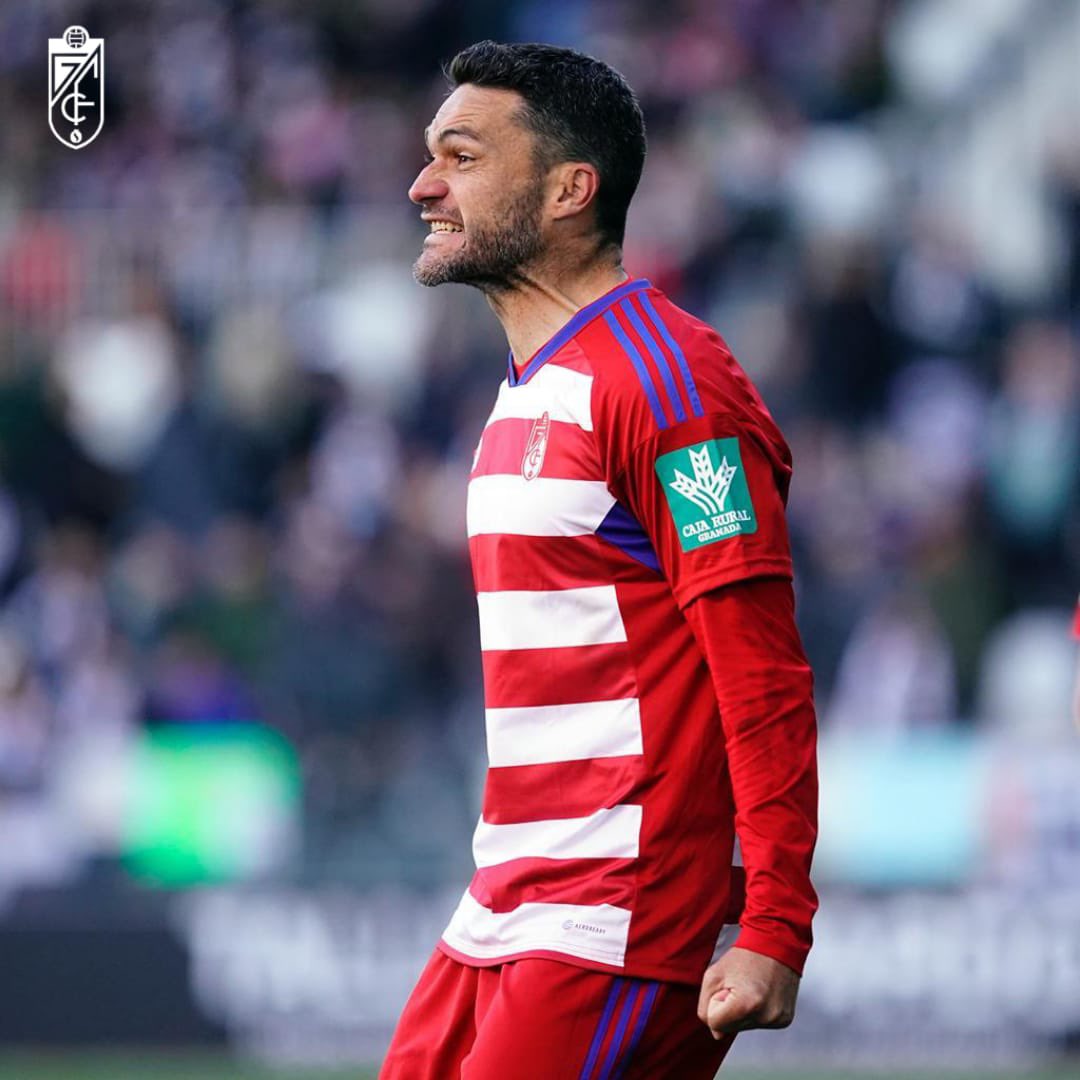 GranadaCF's tweet photo. ❤️🤍❤️

Explosión de felicidad en 4 actos.

#𝙀𝙩𝙚𝙧𝙣𝙖𝙇𝙪𝙘𝙝𝙖 🇦🇹 https://t.co/ZcqdYkSrmA