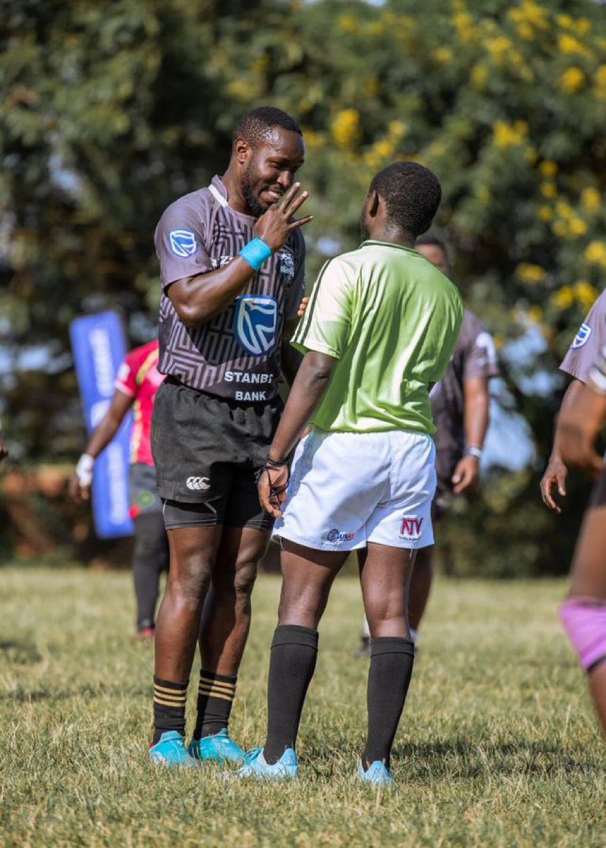 Ngonians reminding smackists about their trophy count 🏆🏆🏆

😼😼

#FatCatsPod