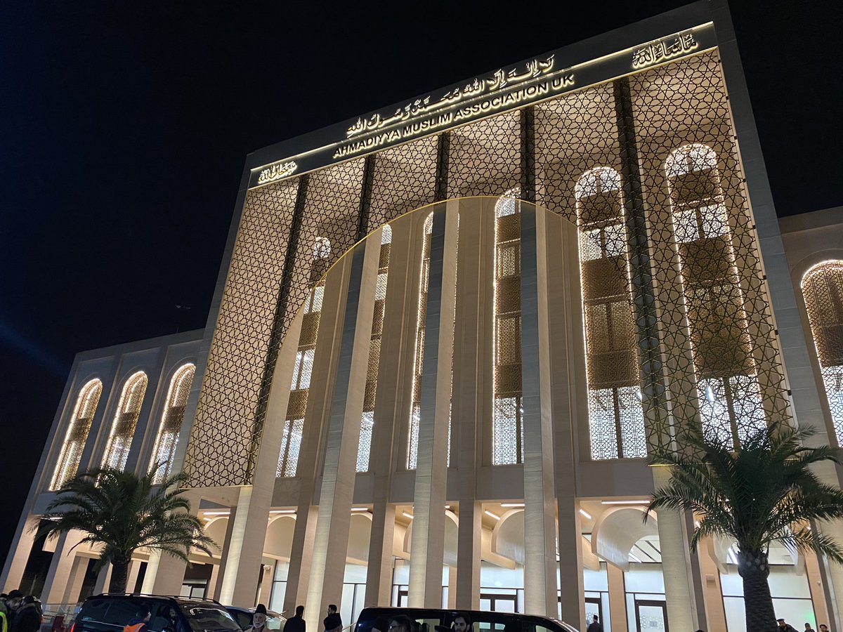 PutneyFleur's tweet photo. Congratulations to @AhmadiyyaUK on the opening event for the £20 million new addition to the Baitul Futuh Mosque - the biggest in Europe. Rebuilt after the 2015 fire.

It was an honour to speak at the opening event and #PeaceSymposium2023 

#UnitingforPeace2023 https://t.co/ZBVtBhpLVb