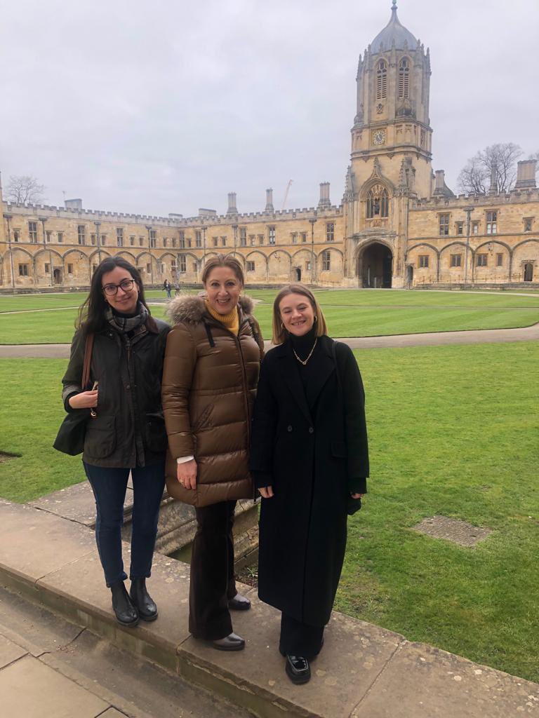 InigoLND's tweet photo. A Saturday morning in Oxford @LincolnOutreach @OUItaSoc @ChCh_Oxford https://t.co/F9oAzfsDe4