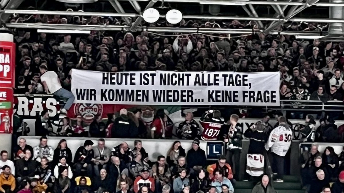 ❤️💚🤍 #NurDerAEV