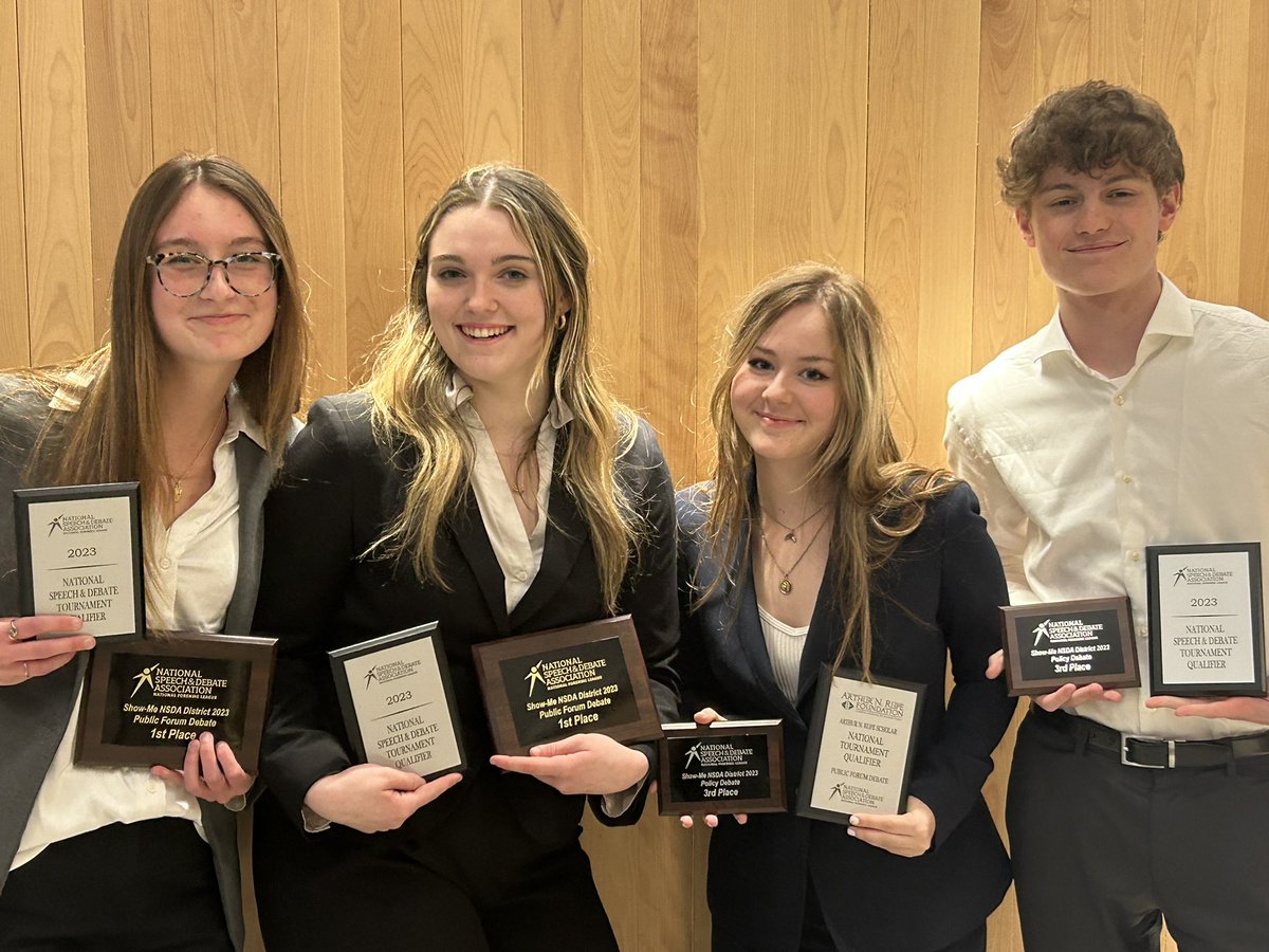 lswnsda's tweet photo. A great weekend for Titan Debate. Addison Conrad/Kate Matthews are District Champions and National Qualifiers in Public Forum. Audrey Bastow/Bryce Endecott took 3rd place and are National Qualifiers in Policy. Marli McCann/Jillian Opie took 5th in PF and are 2nd alternates! https://t.co/xN6NAh9J9g