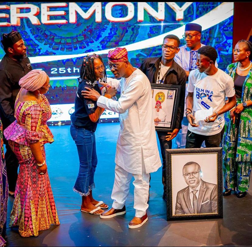 GreatImpact_ng's tweet photo. Who is Governor @jidesanwoolu 

He has listening ears https://t.co/DSJo1Qjmkx