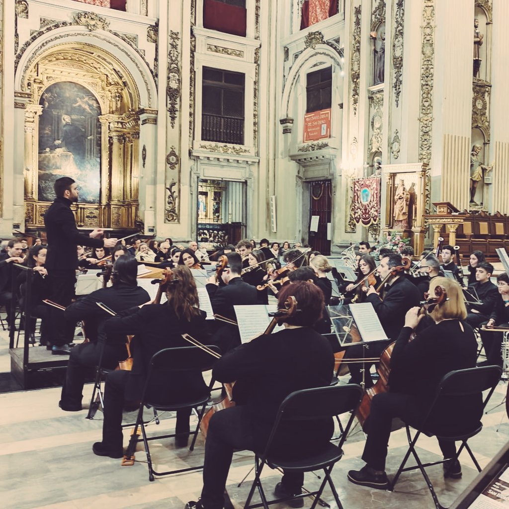 LaLiradePozuelo's tweet photo. La OSPAL interpretó anoche la obra de F. J. Haydn "Las siete últimas palabras de Cristo en la Cruz" en la Real Colegiata de san Isidro de Madrid. IV Centenario de la Canonización de san Isidro Labrador y del año Santo Jubilar 15 de mayo 2022 - 15 de mayo 2023. 
 @rcsanisidromad https://t.co/qMSQgy70HA