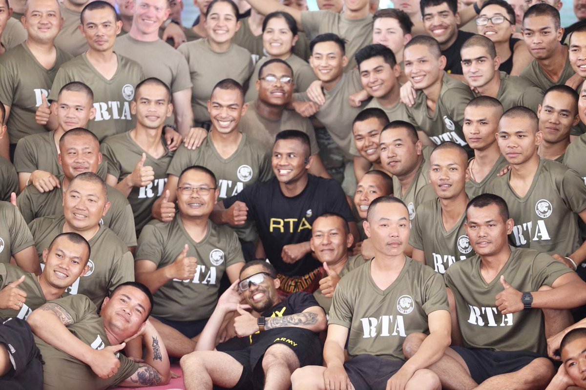 WassanaNanuam's tweet image. “หมวดบัวขาว” ไฮไล้ท์ ใหม่
ของ การฝึกCobra Gold
ที่ทหารอเมริกัน รอคอย
เรียน มวยไทย กับนักมวยดังของไทย
แจก ลายเซ็นต์ ด้วย!!

m.facebook.com/story.php?stor…