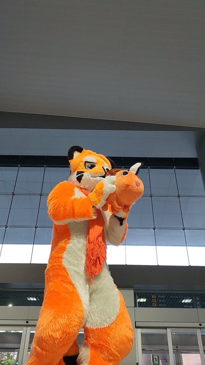 katoliger's tweet photo. #katoliger #furry #fursuitor #FursuitEveryday #coscossuki งานสนุกมากมากครับ ขอบคุณมากๆครับ https://t.co/tYagee8Xlw