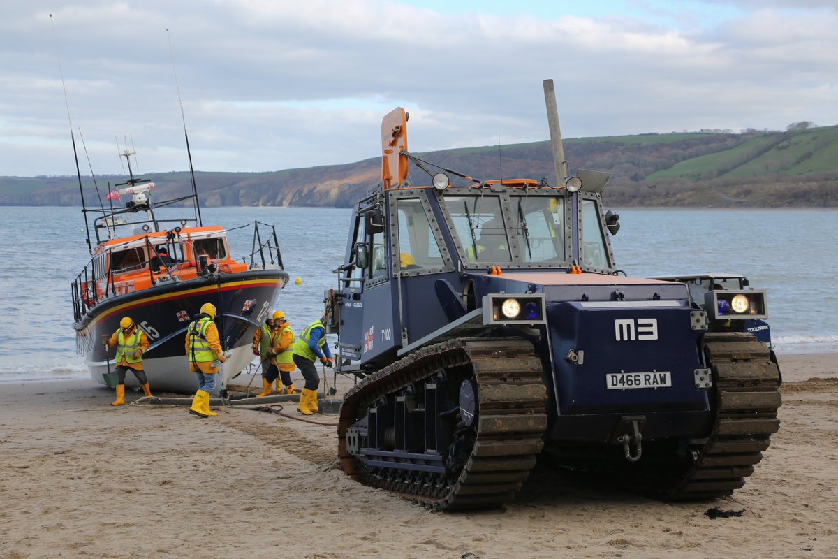 Exercise launch for New Quay RNLI with Mersey class lifeboat 12-15 Frank and Lena Clifford of Stourbridge and the D Class inshore boat D-754 Audrey LJ. #lifeboat #rnli #lifeboats <a href="/New_Quay_RNLI/">New Quay Lifeboat</a>