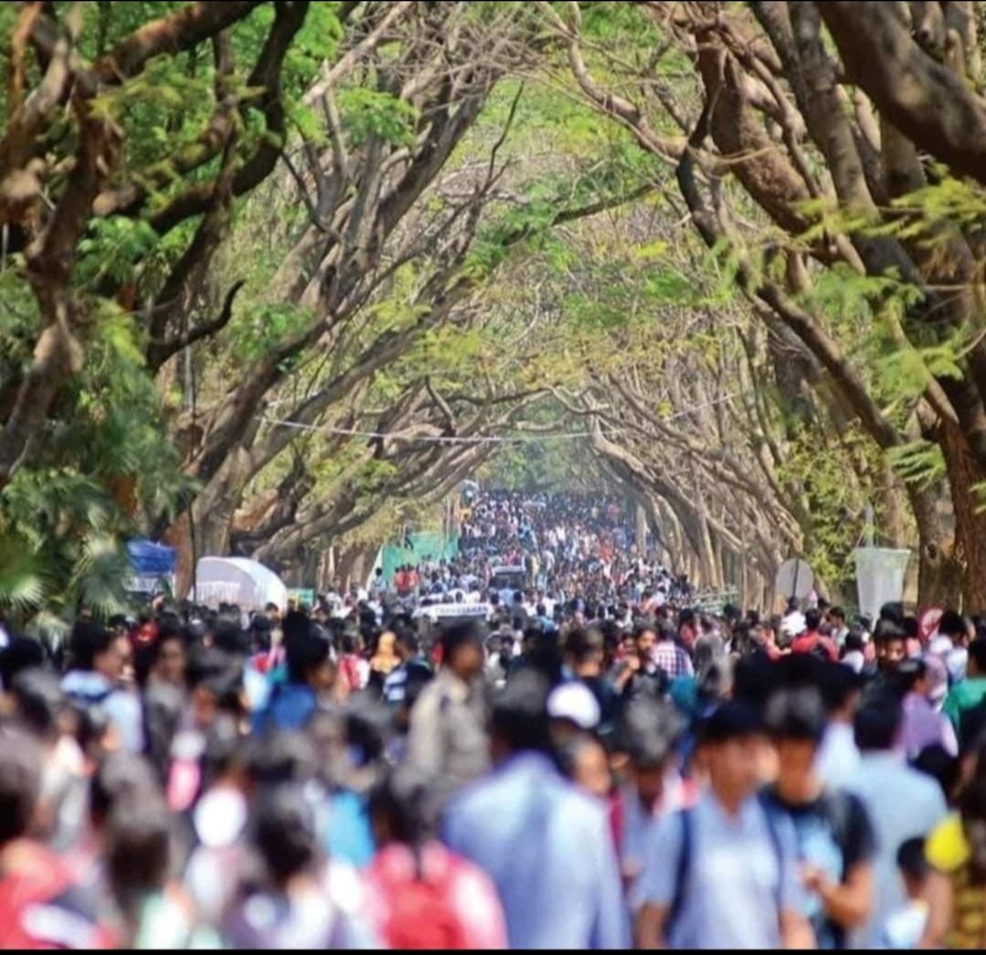 Navneetshahi7's tweet image. Some glimpses of the IISc Open Science day with interesting  demonstrations, science models and fun experiments 🧑🏻🔬🧑🏻💻🔬⚛️
#Openday2023 #Science
#funexperiments #IIScOpenDay2023 #iiscbangalore