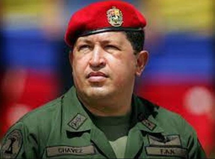 Un 5 de marzo del 2013, pasó a la eternidad, Hugo Rafael Chávez Fría, militar patriota venezolano, amigo sincero de Cuba,defensor de la dignidad de Latinoamérica y el Caribe y fiel continuador del Libertador Simón Bolívar. 
#ChavezVive 
#ChavezCorazonDelPueblo