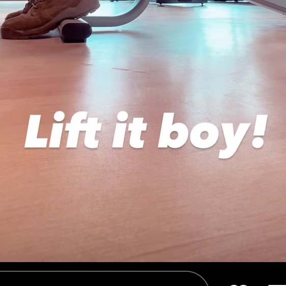 twiternooob's tweet photo. #AbhinavShukla 's msg to all the dumbos on this app! 
Utha lo guys apni giri huyi soch ko ..
#liftITboy
#RubinaDilak #RubiNavForever https://t.co/k2Sr6TQ4a9
