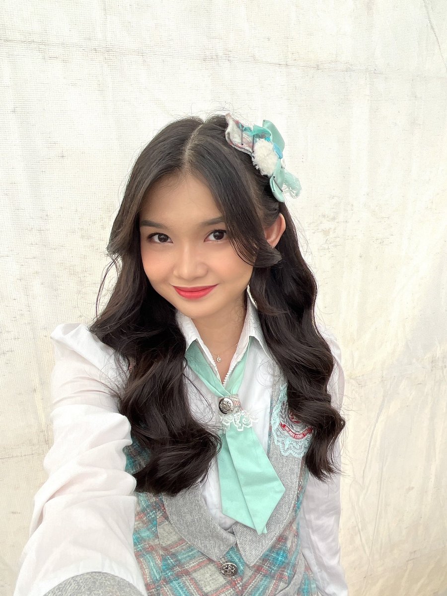 C_IndahJKT48's tweet photo. bandung🤍 https://t.co/vNTA073lrX