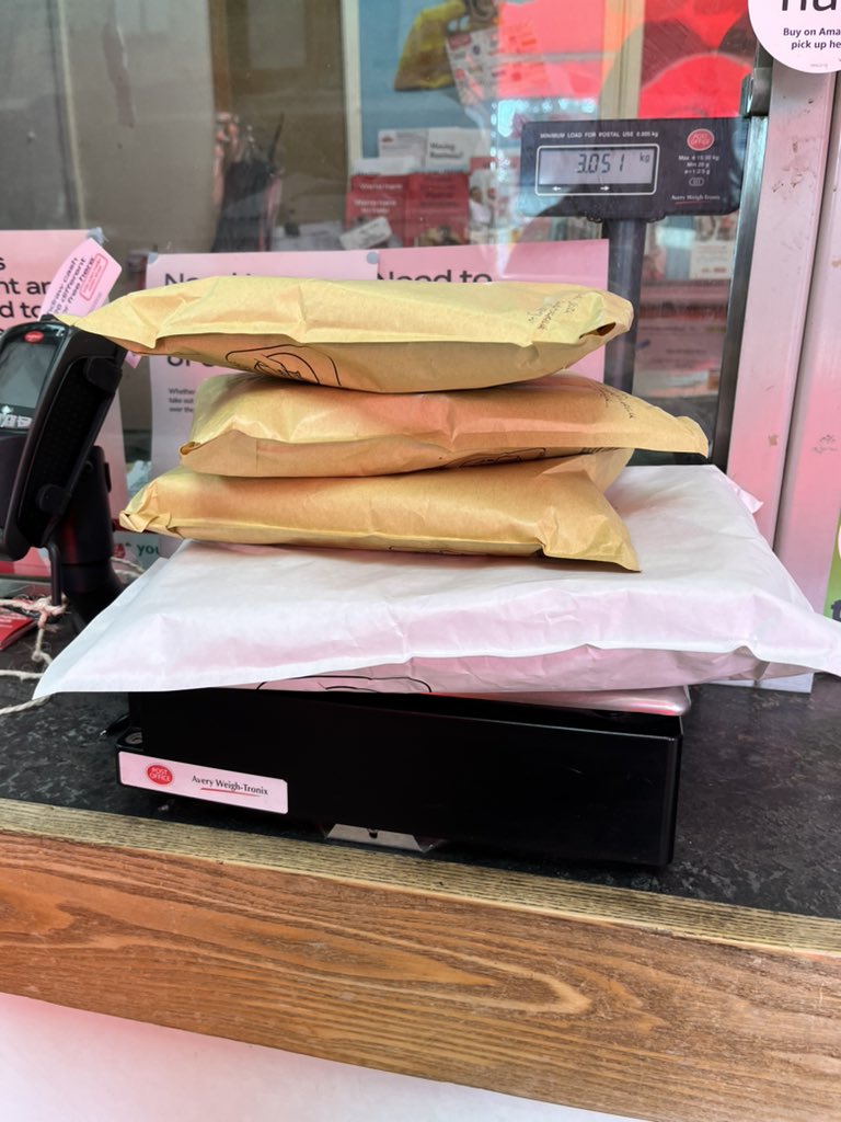 CasesComfort's tweet image. SIM CITY - sim cards for care leavers, uasc and homeless young people from care #everyoneconnected #comfortcases #dignity #hope #love #valued #worthy