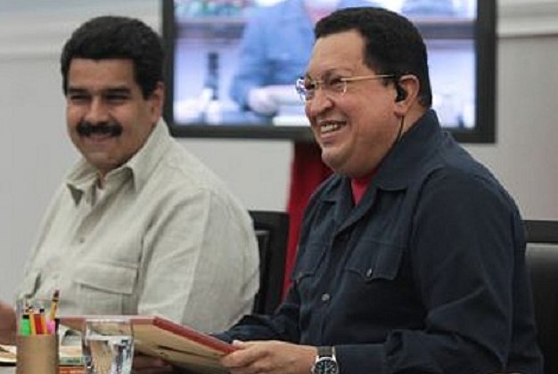 MMarreroCruz's tweet photo. #ChávezVive a través del ejemplo y la valentía de @NicolasMaduro, quien es un firme defensor de su legado y ha sabido dignamente convertir a la nación venezolana en un símbolo de resistencia.
#ChávezInfinito https://t.co/DgYP9k9rvx