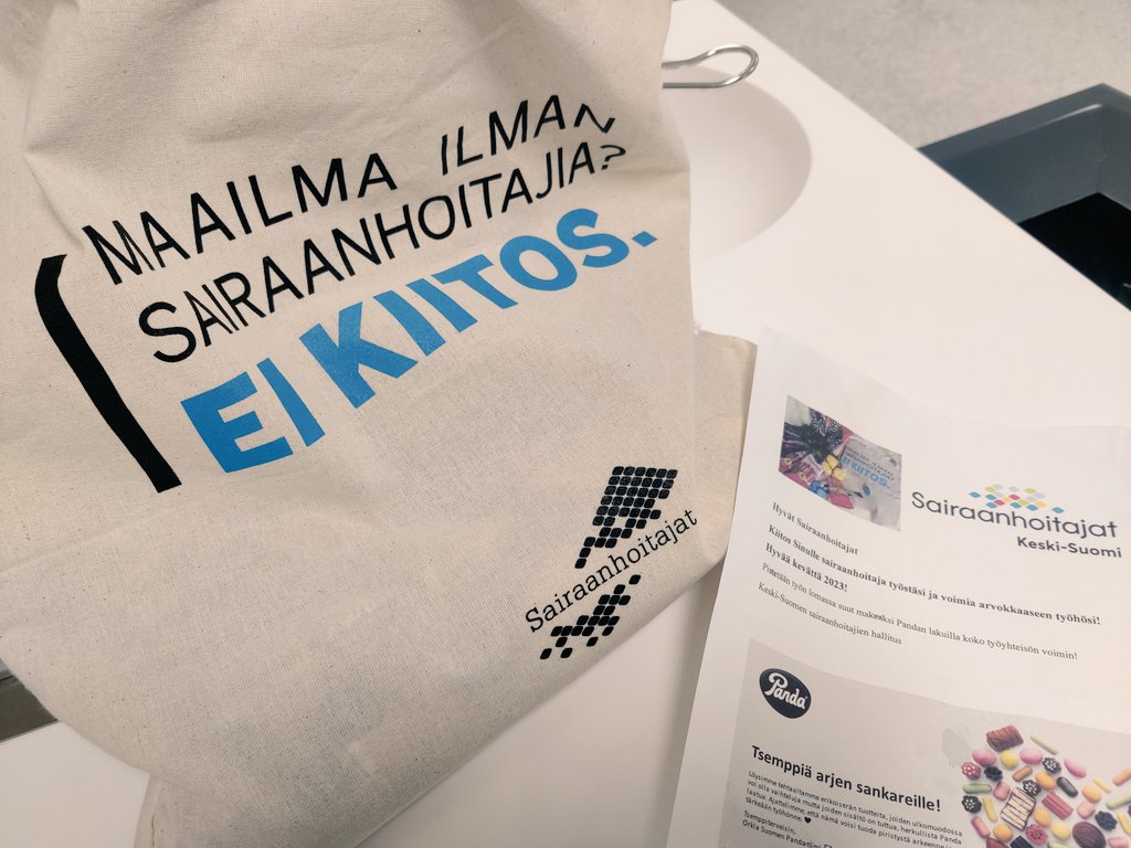 SoderholmElina's tweet image. Kiitos Keski-Suomen sairaanhoitajat 😁😄 Taas saadaan verenpaineet pysymään hyvänä 😄 #sairaanhoitajaliitto #nova6 @Sairaanhoitajat