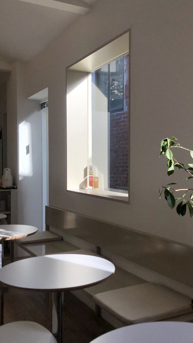 진짜 봄이 온 것 같았던 안국 나들이 ~