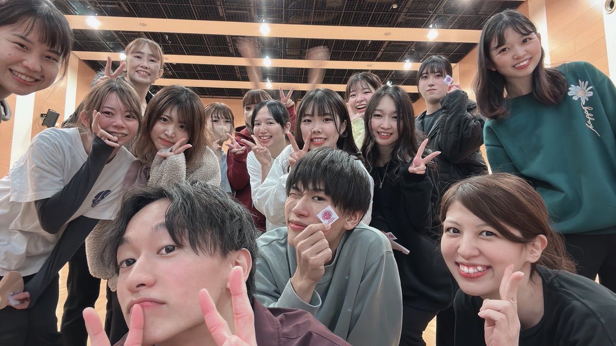 yosakoicocolo's tweet photo. 2023.3.4
心結、ラストの練習を終えました！！！
ステッカー争奪戦のじゃんけんや、仲良く集合写真を撮り、楽しい一時でした！♥️

3.12の虹よさでは、今まで心結に関わってくれた皆様へ感謝と感動を届けたいと思います！💃💃💃

心結らしく、最期の最期まで全力で駆け抜けるのでよろしくお願いします！ https://t.co/u2SG9QxVjv