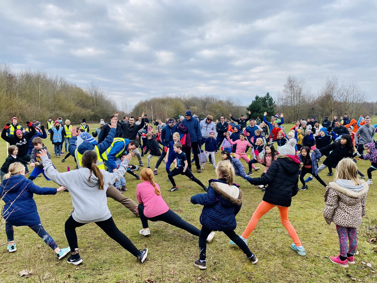 rushcliffejp's tweet photo. Headline stats at event 385 📊
83 walkers & runners 🏃🏽♀️🚶🏻♂️
41 adults taking part with children
31 volunteers 🦺
5 first timers 🌱
5 participation bands awarded 🌟
1 Yorkshire lunge matrix 💪
#eebygum #eckythump
#loveparkrun ❤️ https://t.co/ru6synAU8J