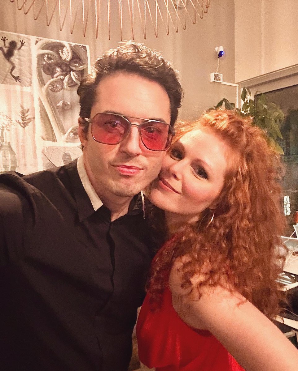 silviadsantis's tweet photo. Ieri sera bellissima serata al @noiloungemusiclub 

Grazie @fabio_nobile per l’invito!
Grazie ai miei tre moschettieri @farian.music @brunofarinelli @daniele_nieri siete stati fantastici.

#livemusic #me #myvoice https://t.co/wyXajWfhqf