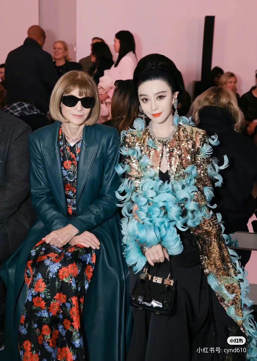 SnowrWiir's tweet photo. Beauty comes
#FANBInvicta
#Fanbingbing
#范冰冰 https://t.co/rJGkeou5Xz