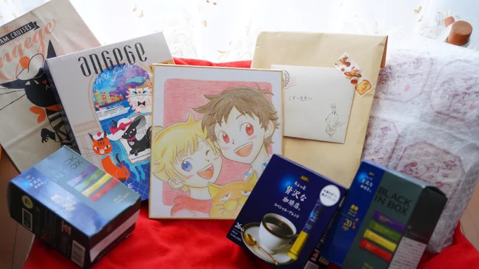 後日転送頂いたものです。こちらはお手紙と一緒に一稀と春河の可愛いイラストが一緒に入っていて…うわ～～すごい!超嬉しい…!!かわいい～～!ありがとうございます。飾っています 