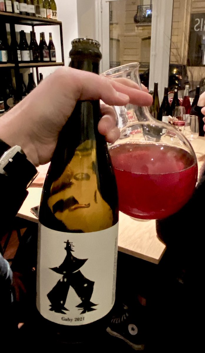romain_herlin's tweet photo. Charlotte Delval - Poligny, Jura
Trousseau / Chardonnay https://t.co/HCcK6jWtv3