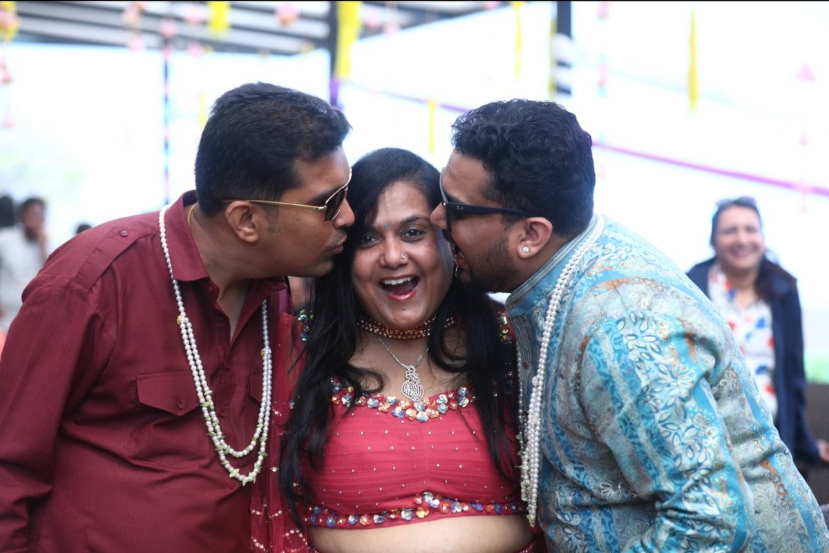 Having my beautiful and strong mother by my side is everything I can ask for !! I have witnessed her as a single - handedly working for 18 hours daily to support bhauly and me . 
People often ask where do my work ethics come from ? -"𝐌𝐘 𝐌𝐨𝐭𝐡𝐞𝐫 (𝐀𝐰𝐰𝐚)"!! We love You!!