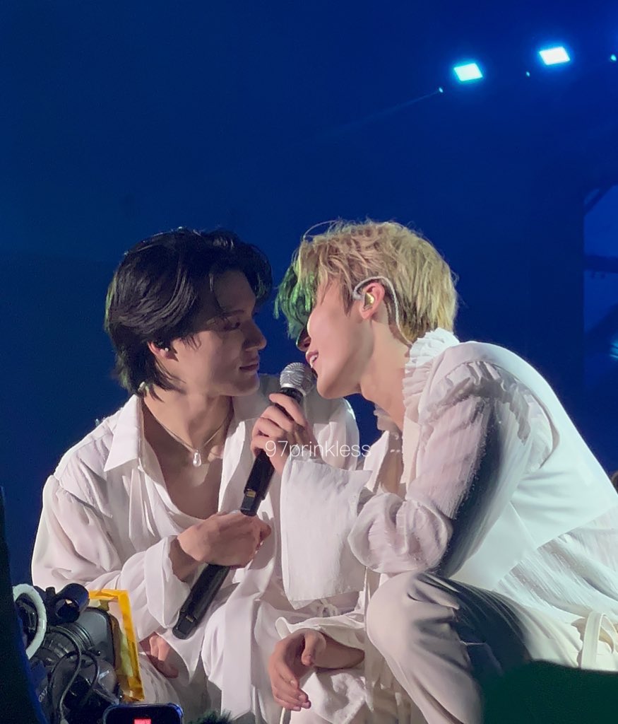silence423_nm's tweet photo. แรงละ😭😭😭😭😭😭😭😭 https://t.co/wKfM6GMAGC