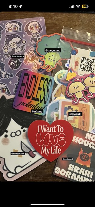 komiket haul!!

congrats everyone who exhibited this weekend!! wuz so nice meeting old and new friends too 🥹 sana magkita tau ulit sa nxt con 🫶🐛🧡✨ 