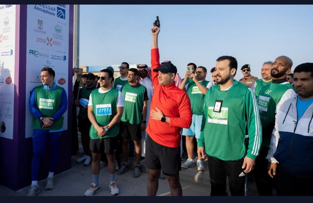 mosgovsa_live's tweet photo. 📸| تحت إشراف مكتب وزارة الرياضة بالأحساء...

الاتحاد السعودي للرياضة للجميع، ينظّم فعالية "الحسا تركض" بنسختها الخامسة، وذلك بمشاركة 10 آلاف شخص https://t.co/BBppcOno8c