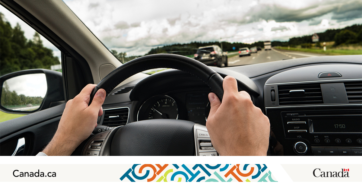 Transport_gc's tweet photo. #DYK almost 80% of drivers admit to doing something distracting while driving?  

Do your part to stop #DistractedDriving by dealing with distractions #BeforeYouDrive and keeping your attention on the road. Learn more with @CAA: https://t.co/TEzpAewpb8 https://t.co/hmh5gJnuMa