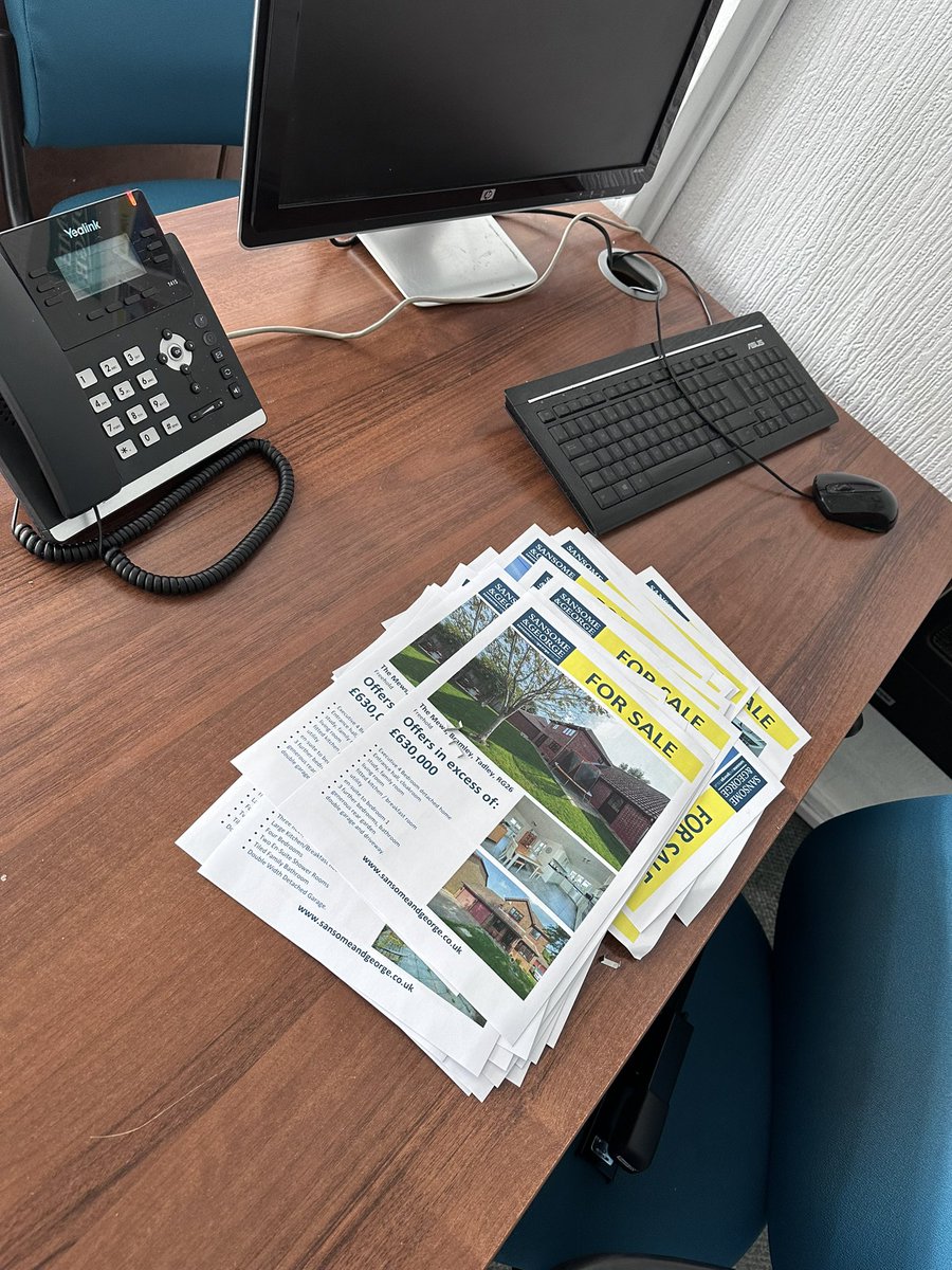 sansomeangeorge's tweet image. A trip to the office on a Sunday 

#7daysaweek #workneverstops