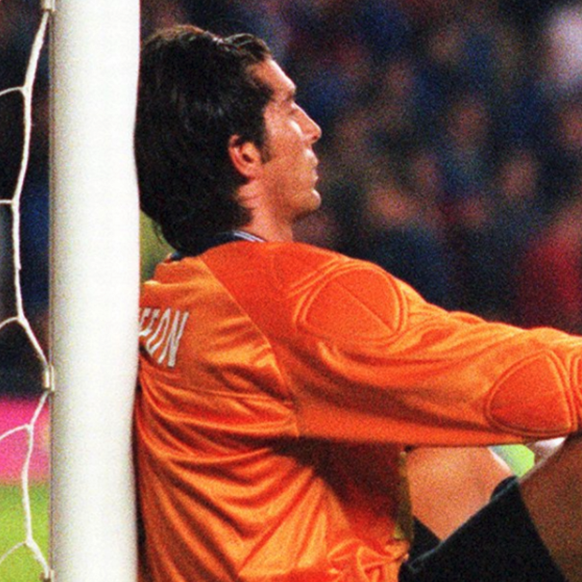 Classic Football Shirts tweet media