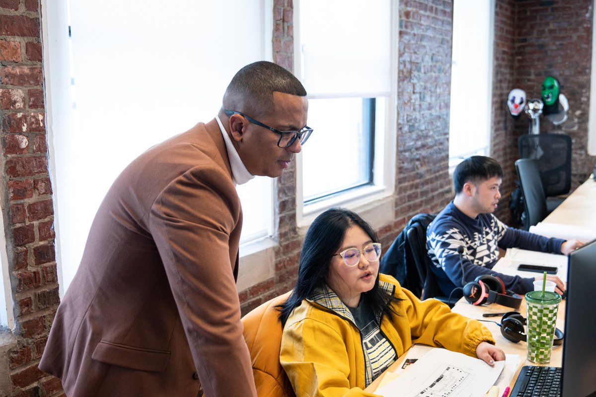 Flow_Design_'s tweet image. Happy Birthday to the visionary and founding principal of Flow Design Architects, Darguin Fortuna and a year filled with continued success and joy! #HappyBirthdayDarguinFortuna #FlowDesignArchitects #Architecture #Innovation #DiversityPipeline #RoleModel #Inspiration