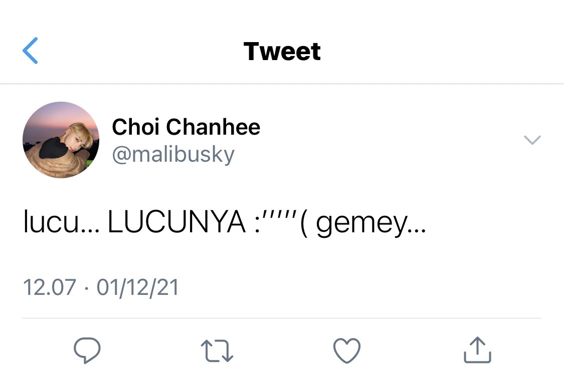 Racelia (@yunzzinn) on Twitter photo 