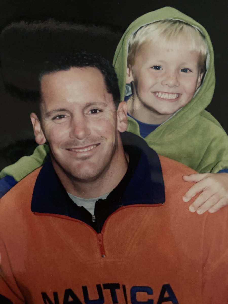 My guy is 21 today!! Happy birthday Cam!  ⁦<a href="/Camdenlhill/">Cam Hill</a>⁩