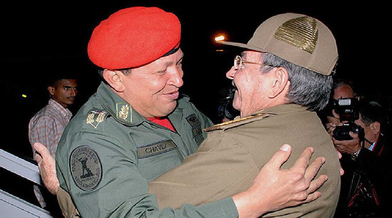 leon_raulito's tweet photo. El socialismo tiene mucho de humanismo, de amor, solidaridad; el socialismo es 
inclusión social. #ChávezVive #CubaPorLaVida @cubacooperaven
@MINSAPCuba @japortalmiranda https://t.co/Pk60g9DWyj