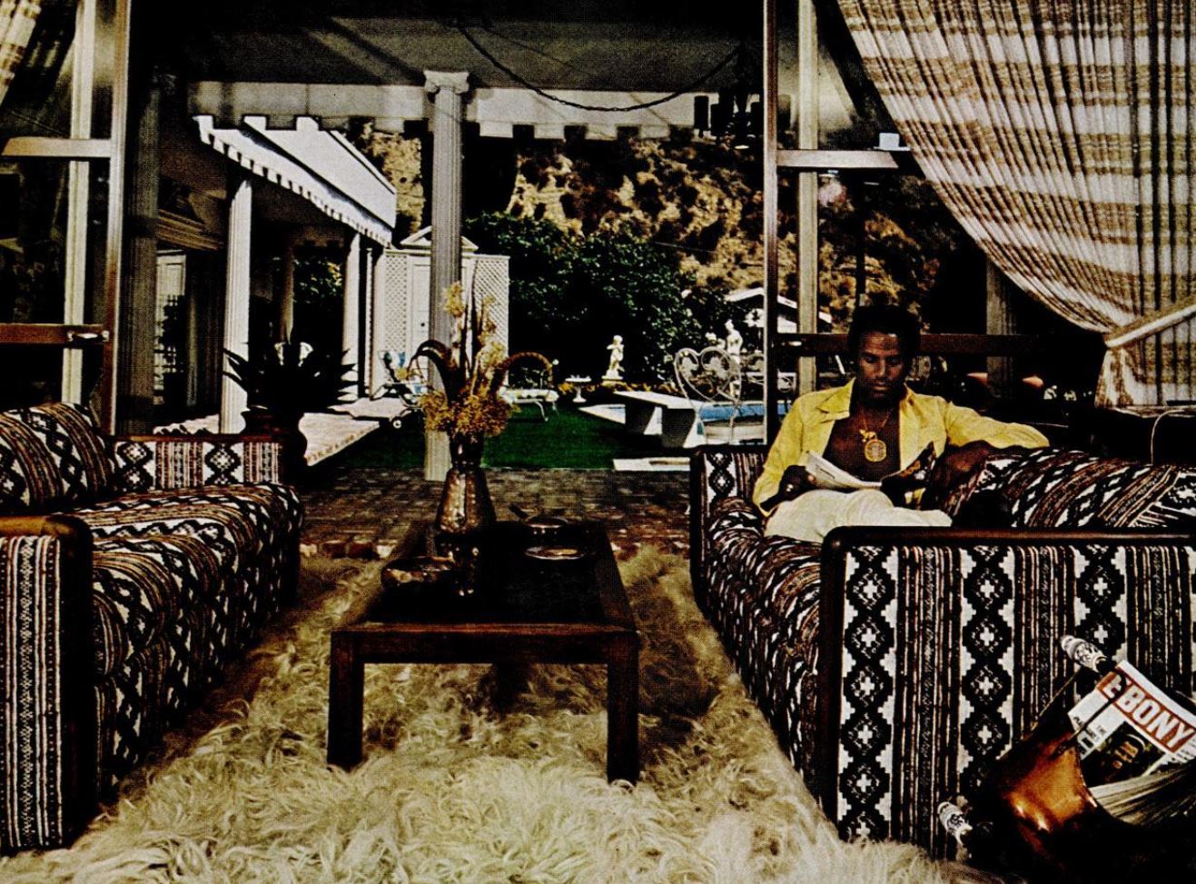 Happy 85th birthday to the Hammer, Fred Williamson! 