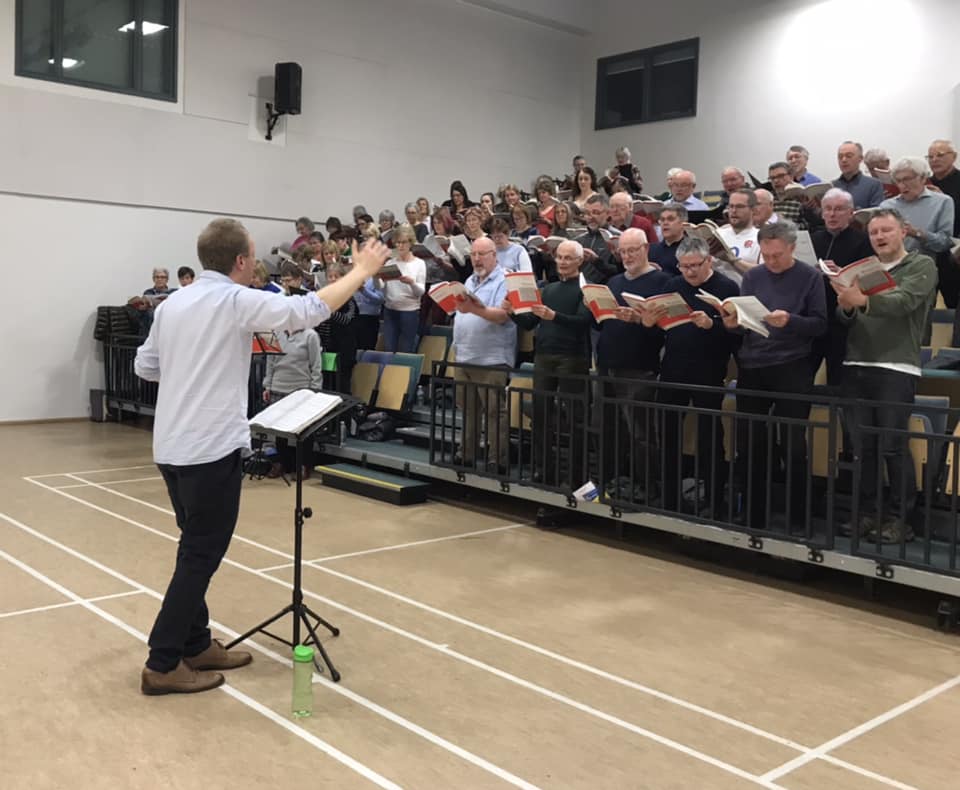 WOW! Yesterday's Come &amp; Sing #Mozart Requiem!
A huge thank you to our ever inspirational <a href="/thomas_leech/">Tom Leech</a> &amp;
@kurisup , amazing bonus guidance from guest coaches <a href="/JenAliceClark/">Jennifer Clark</a> &amp; <a href="/alexanderbkyle/">Alexander Kyle</a> &amp; what a sound from soloists Jen, Alex, Charlotte Woodhead &amp; Dom Rose. 🎵
<a href="/bradford2025/">Bradford 2025</a>