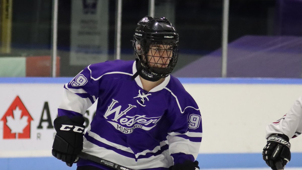 WesternMustangs's tweet image. 🥅 @westernuring finishes pool play in 1st place with a 4-1 record through Day 3 of the @RingetteOntario Provincials.

The Semi-Finals start this morning at 9:50 am against @uOttawaGeeGees.

Let’s go Mustangs!!
#RunWithUs #WesternMustangs #ROPC2023