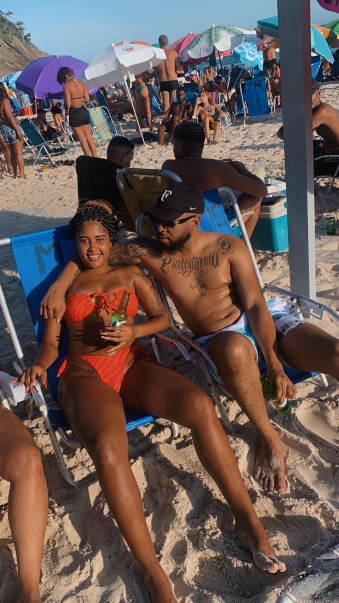 FilippeVenncio1's tweet photo. Existem amor que são da vida, e outros que são pra vida toda ! 
Você não podia me deixar aqui sozinho, você me mostrou o lado bom do amor e quão saudável pode ser um relacionamento, nossos vídeos brincando, sua risada expontânea.
Mas esse doença silenciosamente levou minha tiffa. https://t.co/GPycFlSLOY