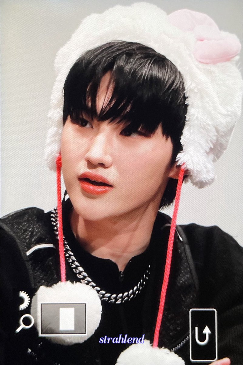 strahlend_th's tweet photo. 230305 🍑

#TNX #최태훈 #태훈 #TAEHUN https://t.co/7A5dkLB7dG