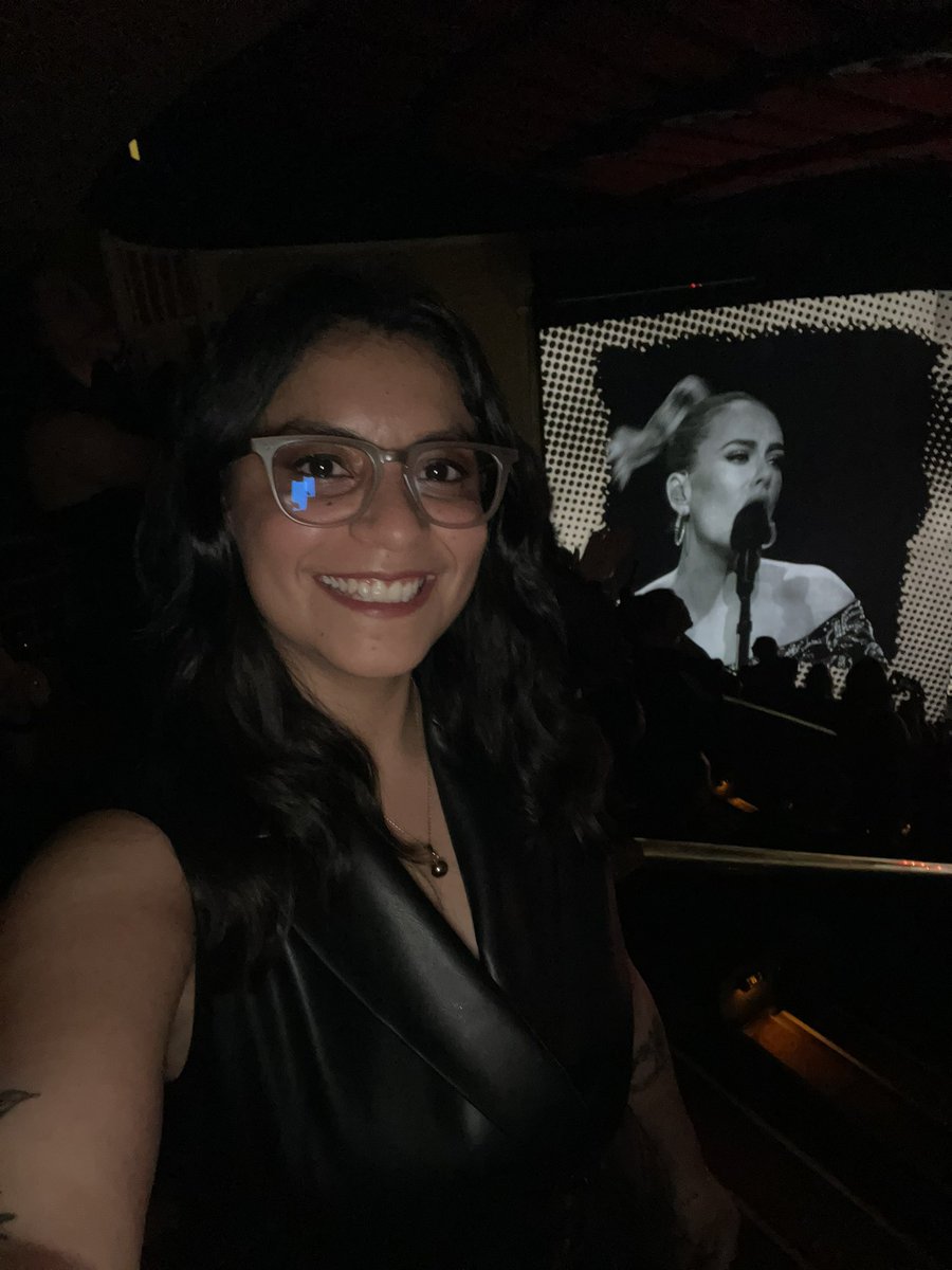 Mokaxino's tweet photo. This is what dreams are made of ✨
#weekend14 @Adele @AdeleAccess @Adelettes2 https://t.co/04ZiJzztMg