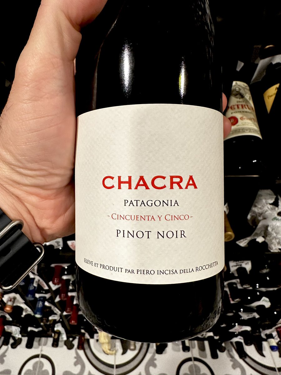 jwalkermobile's tweet photo. Going to try one of these Patagonian Pinots tonight. Wine Advocate 99 points, and I think I paid $45ea. https://t.co/2ZKU7xt0hf