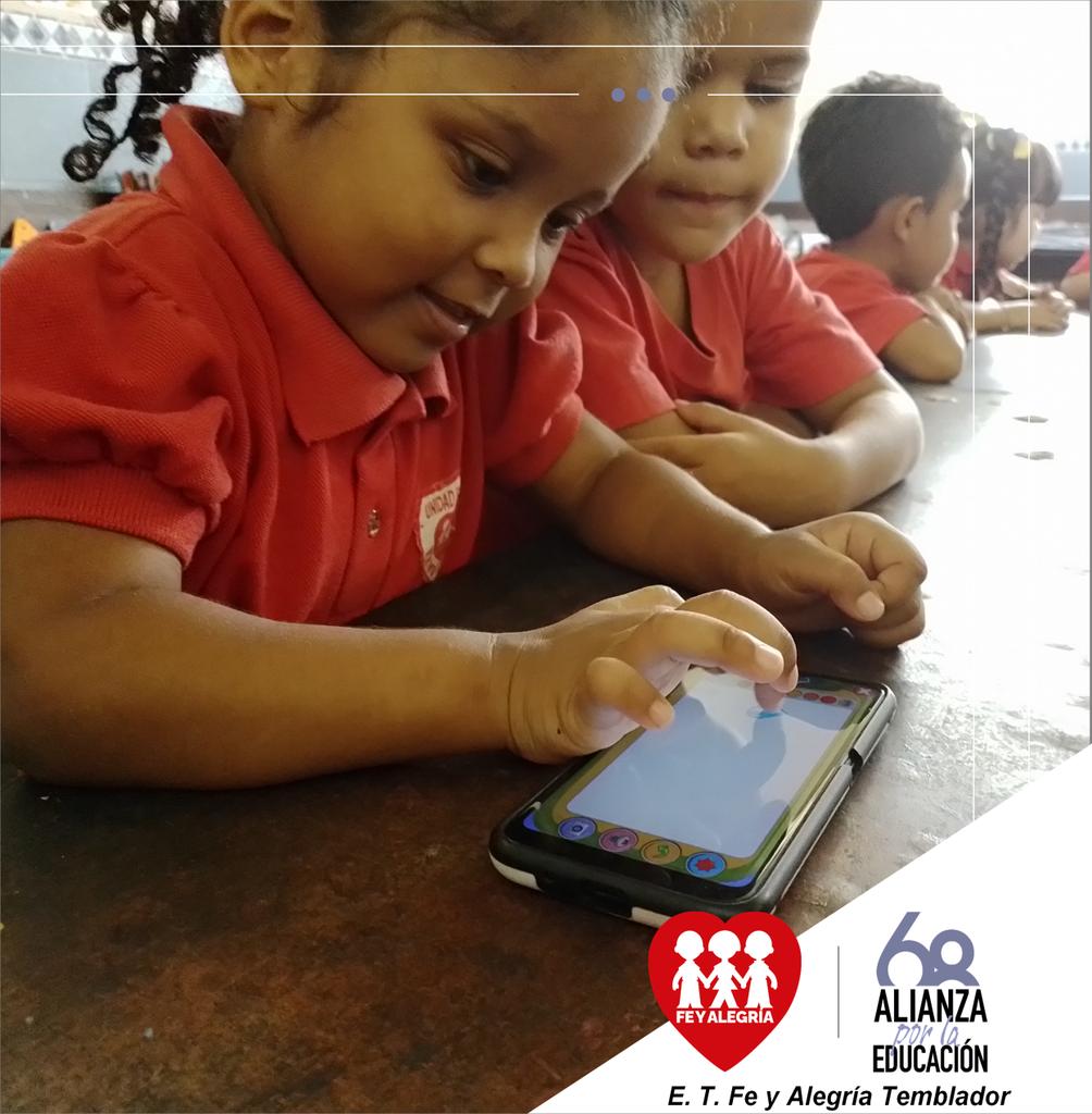 #5Mar #68años haciendo posible atender a los niños y jóvenes de nuestras escuelas aún en los contextos más difíciles. #FeyAlegríaCumple68 #AlianzaPorLaEducación