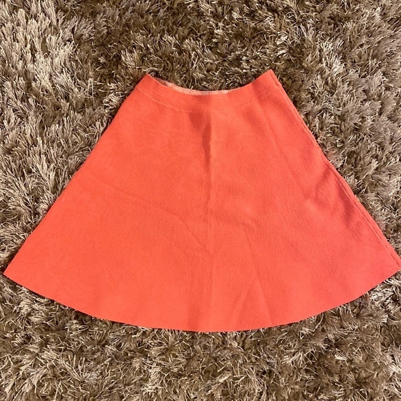 julie558232's tweet photo. So good I had to share! Check out all the items I'm loving on @Poshmarkapp #poshmark #fashion #style #shopmycloset #bcbgmaxazria: https://t.co/FyB0QG3qGc https://t.co/dBEj4WYWET