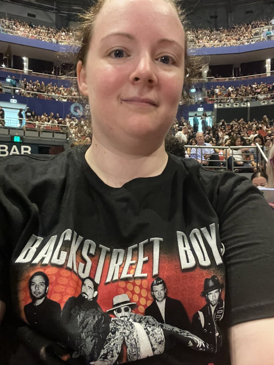 amanda_lyn1990's tweet photo. @nickcarter @brian_littrell @kevinrichardson @howied @aj_mclean @backstreetboys thank you for a night I will never forget. 3 years ago I didn’t think I would make it through my depression. It was your song breathe that got me to the arena in Sydney. I sang it tonight with a smile https://t.co/NgNEWlf4WT