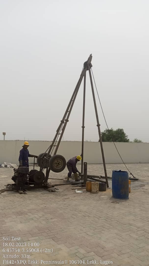 Jonjoe_Geotech's tweet image. A little throwback to last week when our team of experts were at Rccg Jesus Embassy VGC carrying out quality service delivery.

#newweek
#geotechnicalengineering
#geotechnicalconsulting
#jonjoeGeotech
#jonjoegeotechnical