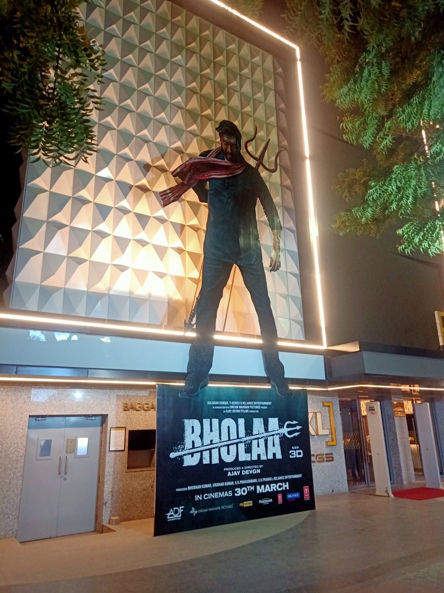 Manishk7708's tweet photo. BHOLAA Madness Begins

BHOLAA TRAILER TOMORROW https://t.co/ycZBDtoX4J